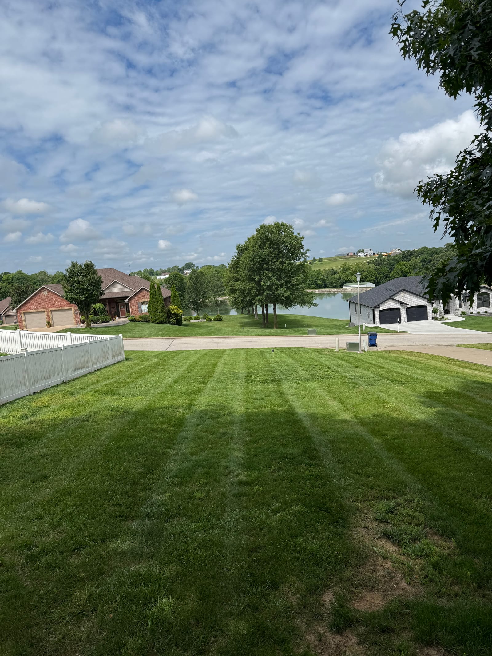 Lawn being mowed on a regular schedule in Mid-Missouri